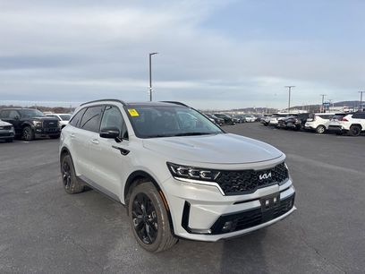 Used 2023 Kia Sorento SX