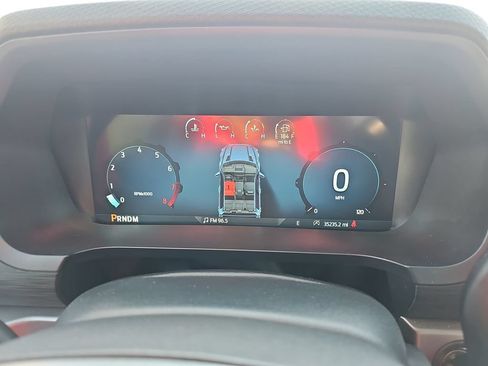 Used 2025 Ford F150 XLT w/ Equipment Group 301A Standard RWD image 19