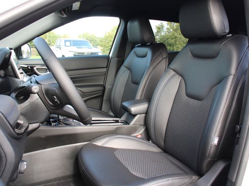 New 2026 Jeep Compass Latitude w/ Quick Order Package 29K image 5