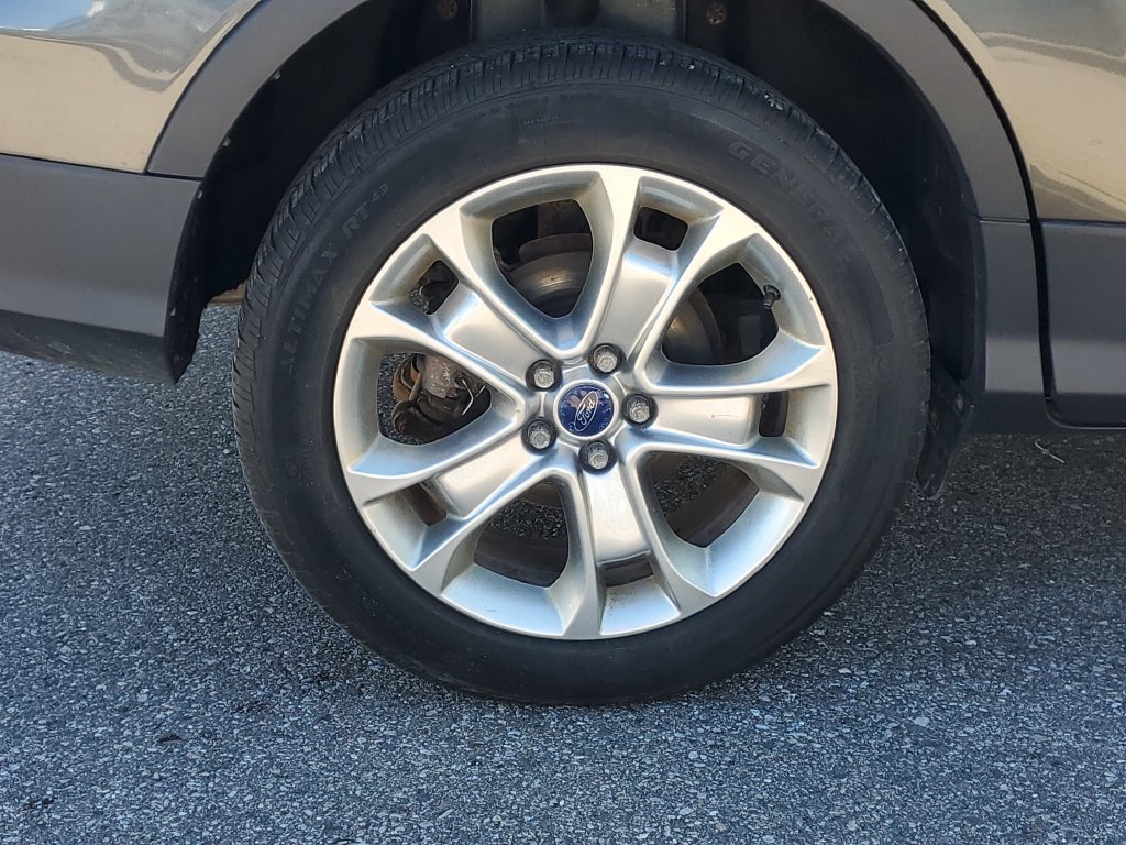 Used 2015 Ford Escape Titanium AWD/4WD image 5