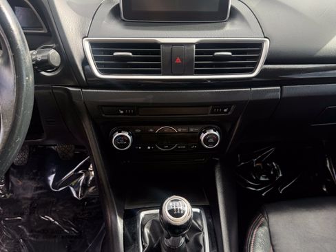 Used 2016 MAZDA MAZDA3 i Grand Touring FWD image 15