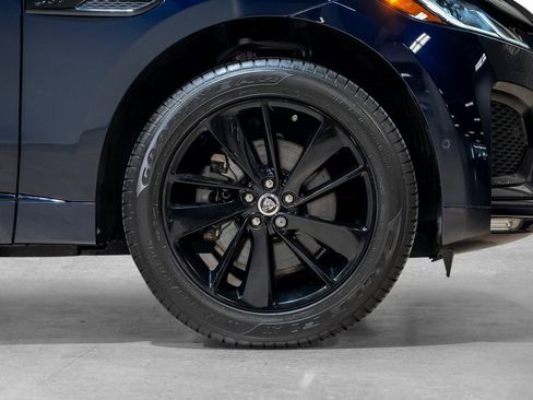 Used 2025 Jaguar F-PACE R-Dynamic S image 18