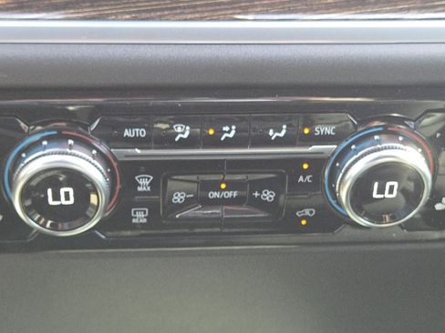 New 2026 GMC Sierra 1500 Elevation w/ Elevation Select Package image 32