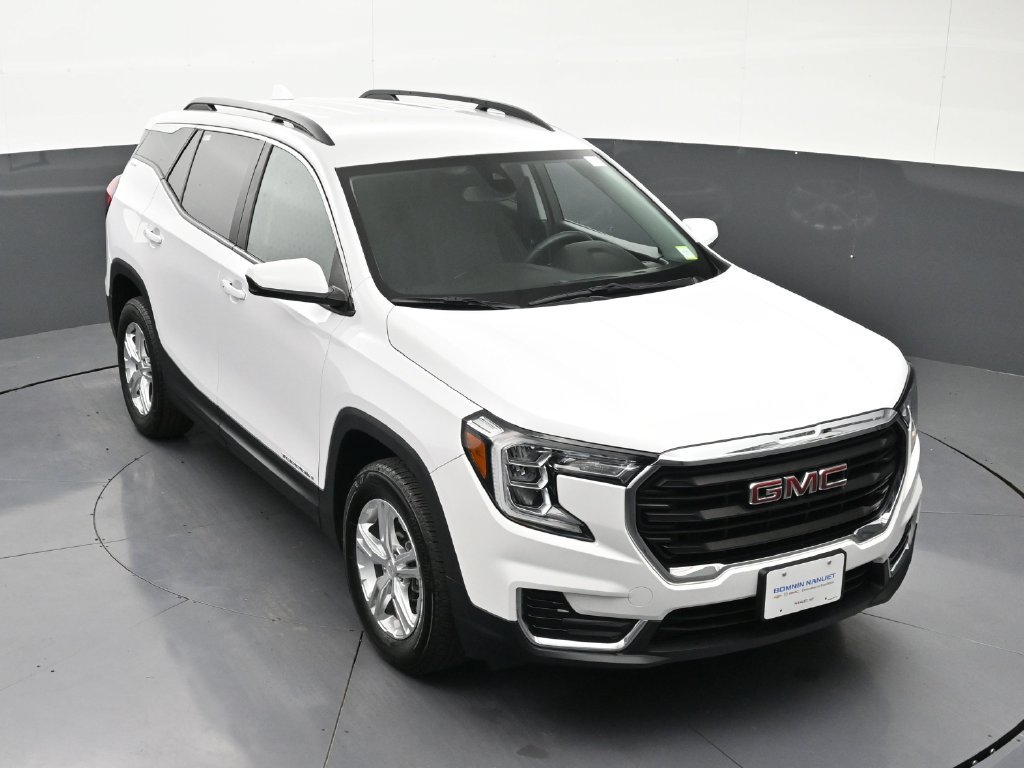 Certified 2022 GMC Terrain SLE w/ Driver Convenience Package AWD/4WD image 22