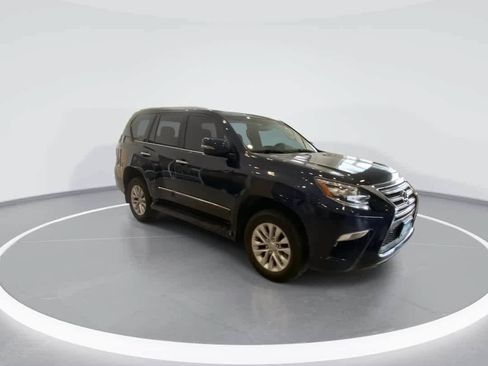 Used 2019 Lexus GX 460 Premium AWD/4WD image 2