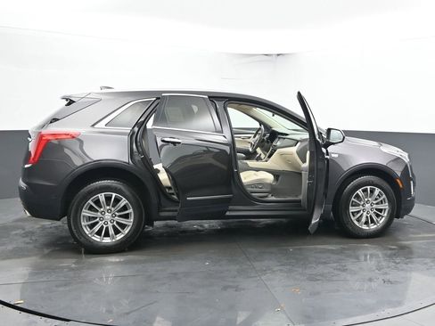 Used 2018 Cadillac XT5 Luxury w/ Driver Awareness Package image 54