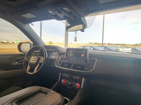 Used 2023 GMC Yukon SLT image 21