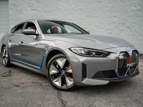 Used 2023 BMW i4 eDrive35 RWD image 8