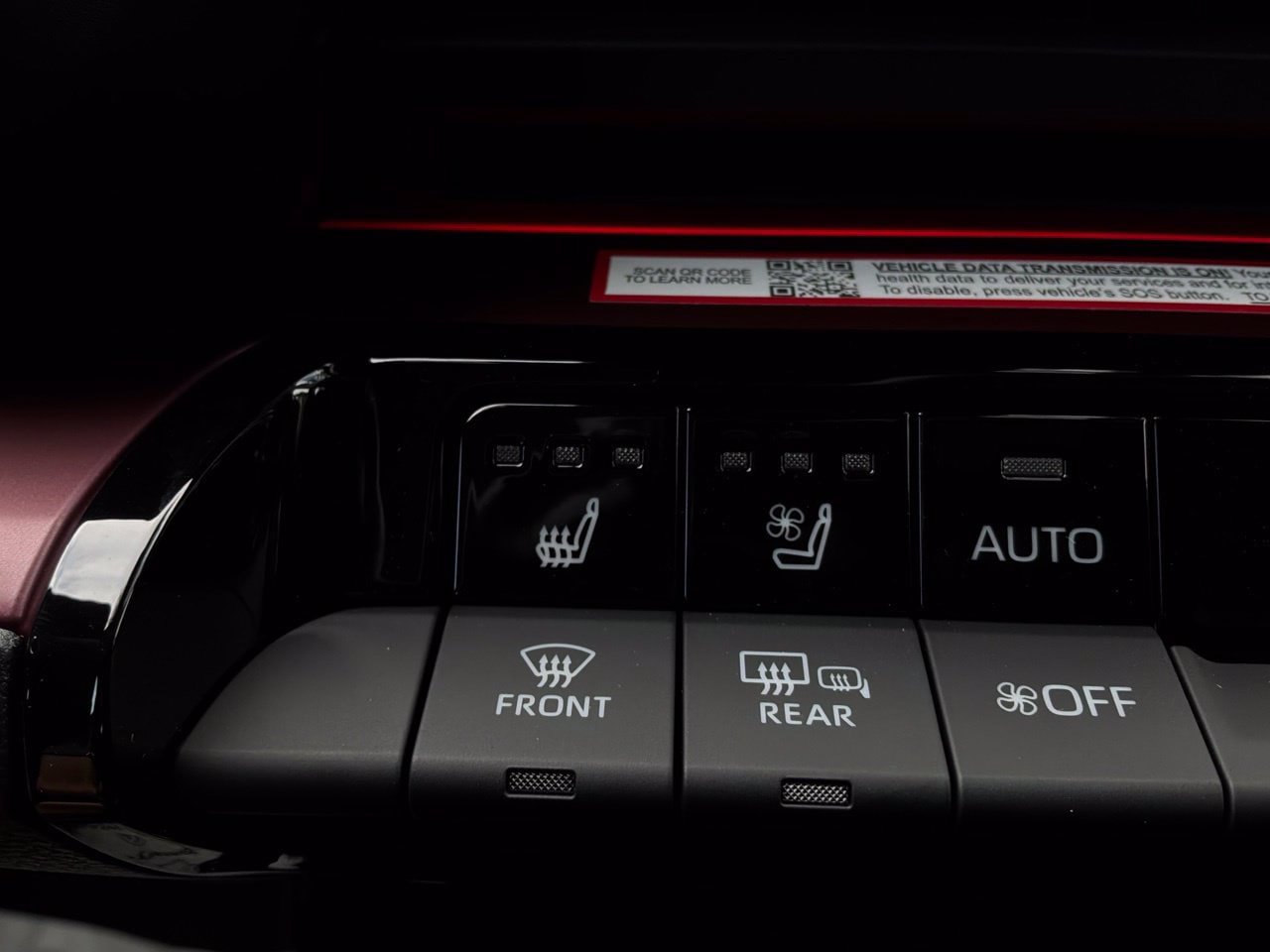 New 2027 Toyota Prius Plug-In Hybrid w/ Limited Premium Package FWD image 32