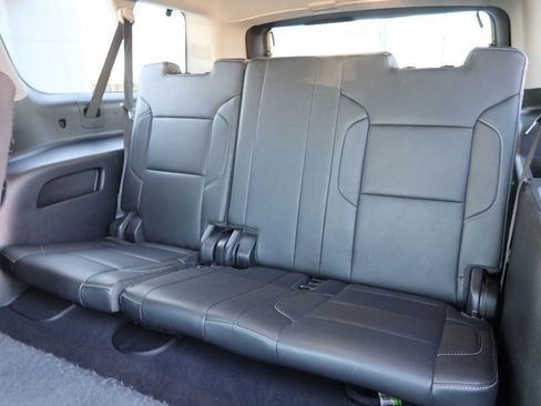 Used 2019 GMC Yukon XL SLT image 21