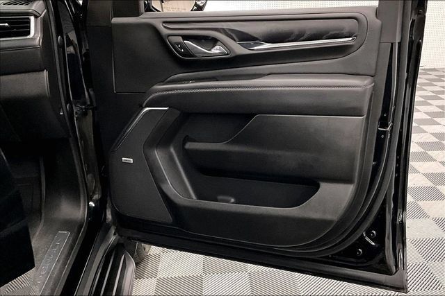 Used 2023 GMC Yukon Denali w/ LPO, Floor Liner Package AWD/4WD image 20