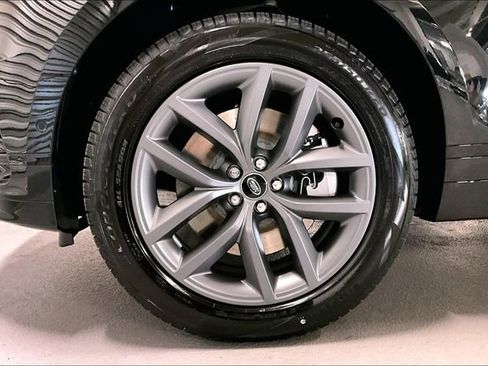New 2026 Land Rover Range Rover Velar Dynamic SE AWD/4WD image 10