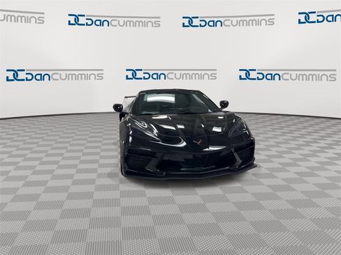 Used 2025 Chevrolet Corvette Stingray Coupe w/ Z51 Performance Package image 3