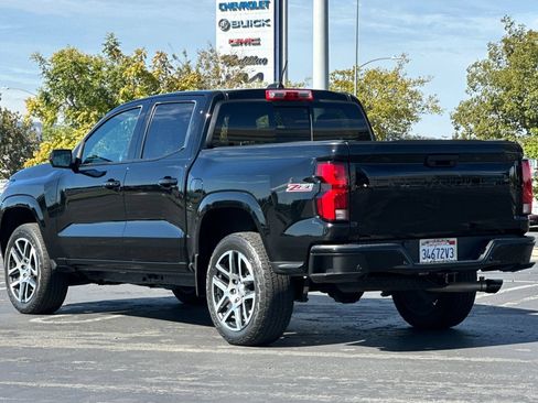 Used 2023 Chevrolet Colorado Z71 w/ Z71 Convenience Package 2 AWD/4WD image 6
