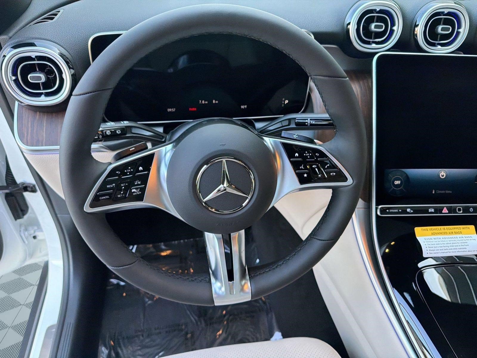 Used 2027 Mercedes-Benz GLC 300 image 11