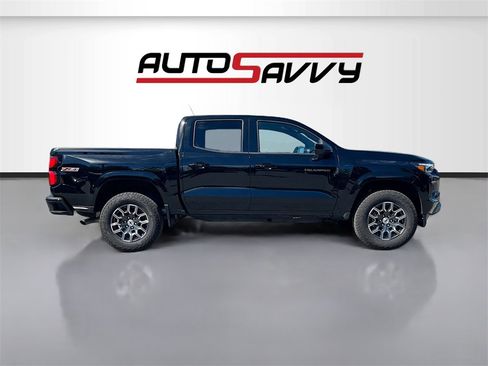 Used 2024 Chevrolet Colorado Z71 w/ Advanced Trailering Package image 8