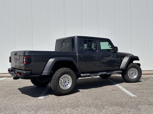 Used 2022 Jeep Gladiator Rubicon w/ LED Lighting Group AWD/4WD image 6