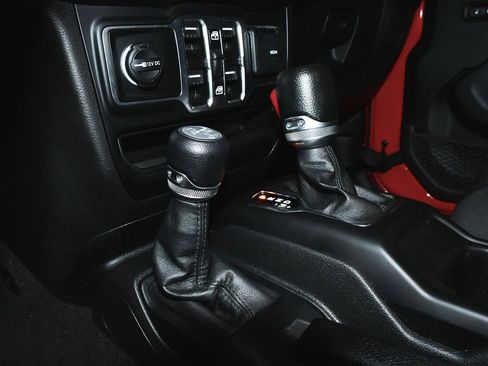 Used 2023 Jeep Wrangler Unlimited w/ 8.4" Radio Group image 38