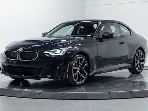 Certified 2023 BMW 230i xDrive Coupe w/ Premium Package AWD/4WD image 6