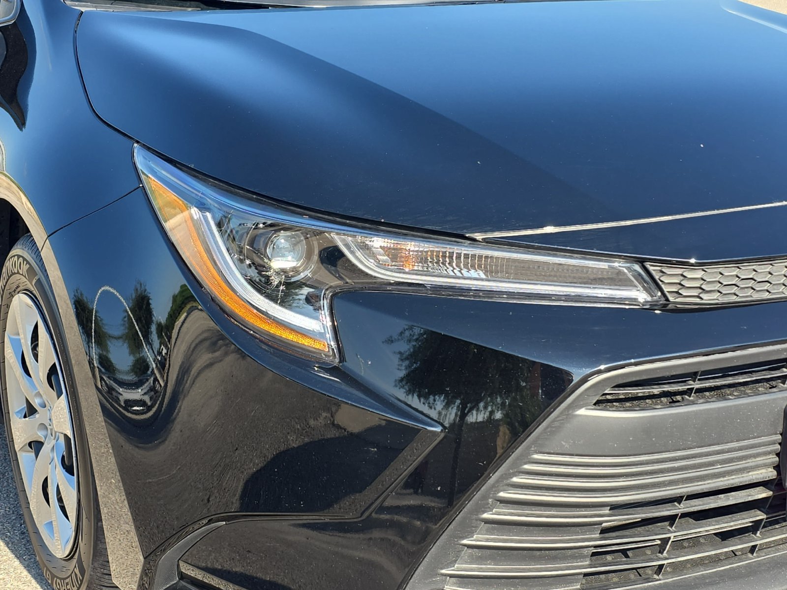 Used 2026 Toyota Corolla LE FWD image 27