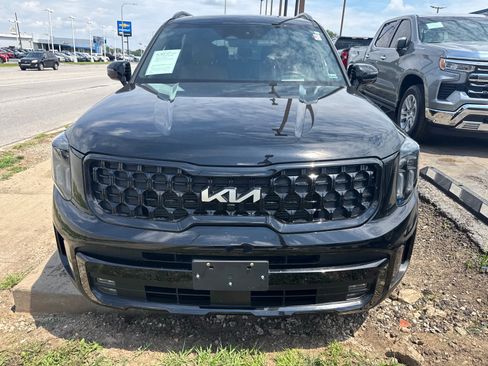 Used 2024 Kia Telluride SX Prestige X-Line AWD/4WD image 2