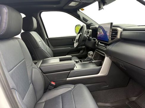 New 2026 Toyota Tundra Platinum AWD/4WD image 17