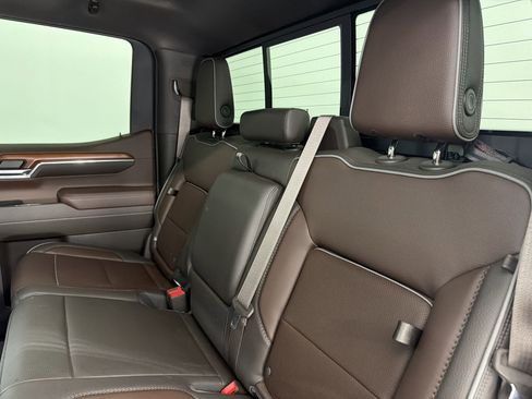 Used 2022 GMC Sierra 1500 Denali AWD/4WD image 26