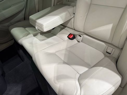 Used 2022 Volvo XC60 B5 Inscription w/ Advanced Package image 21