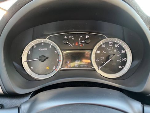 Used 2014 Nissan Sentra SV w/ SV Driver Package FWD image 11