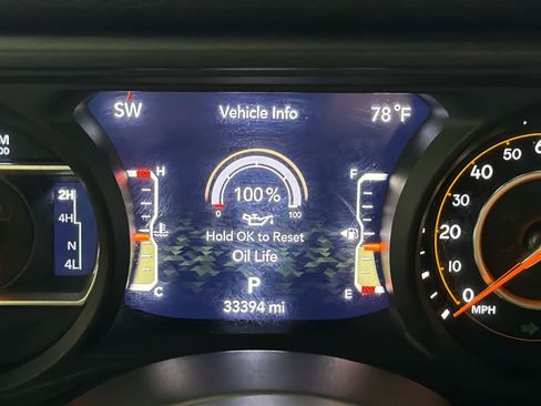Used 2024 Jeep Wrangler Unlimited Sport AWD/4WD image 17