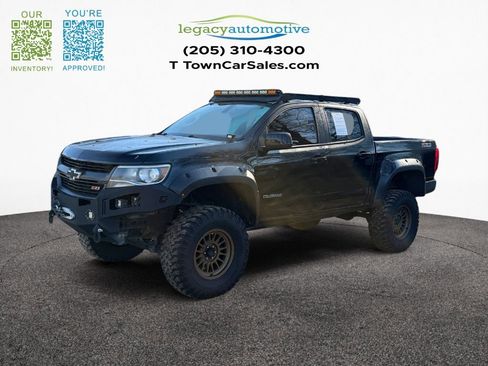 Used 2018 Chevrolet Colorado Z71 image 2