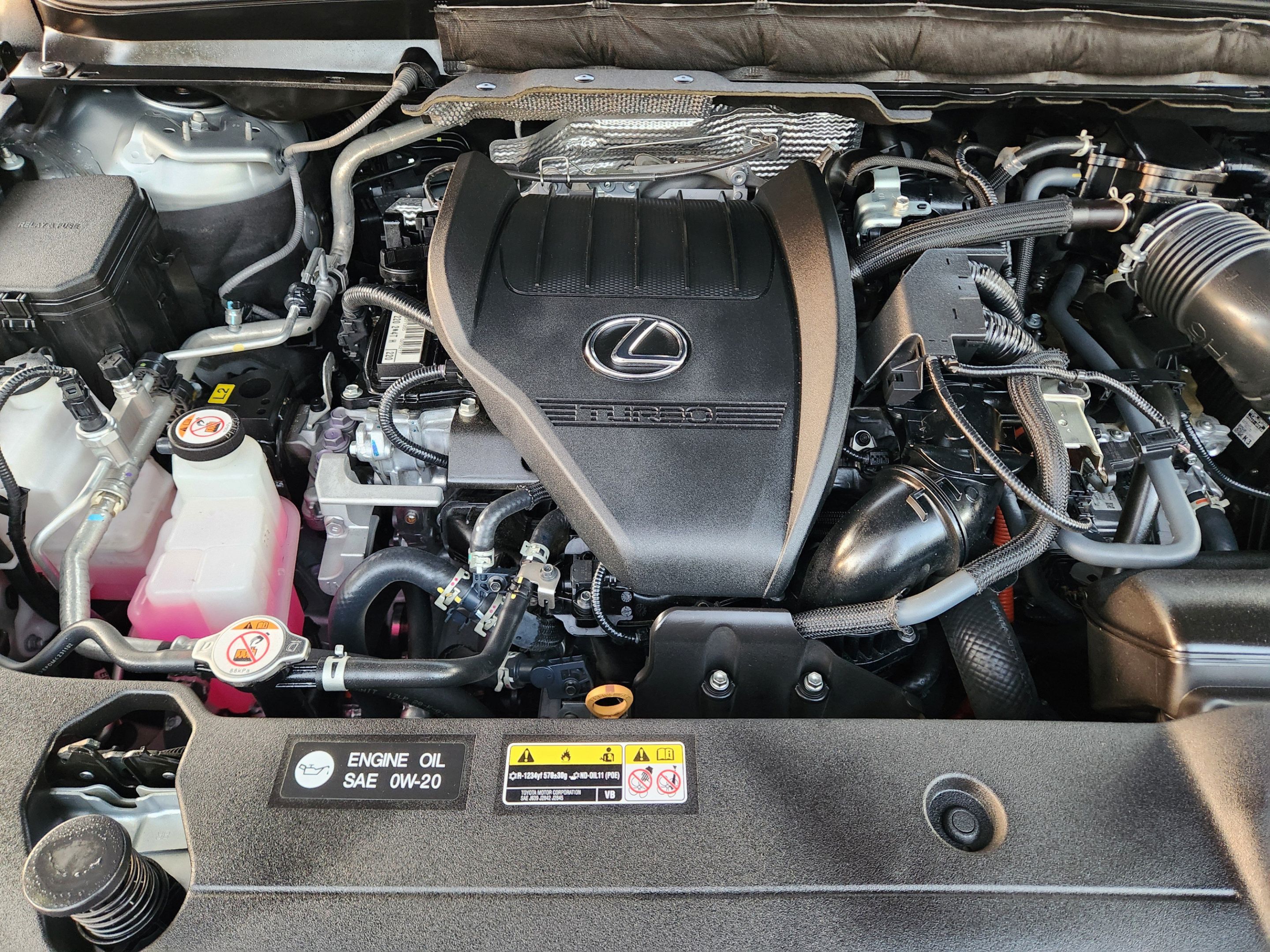 Used 2024 Lexus RX 500h F Sport w/ Convenience Package AWD/4WD image 29