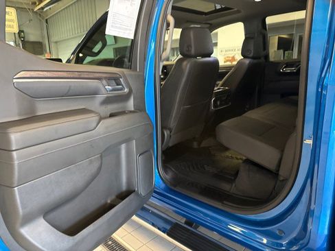 Used 2024 Chevrolet Silverado 1500 LTZ w/ LTZ Premium Package image 24
