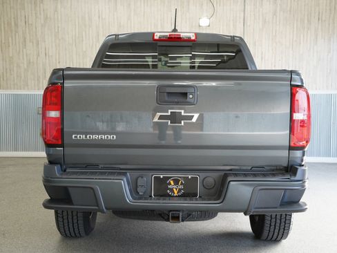 Used 2016 Chevrolet Colorado Z71 image 9