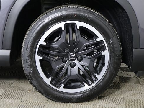 New 2026 Honda Pilot Touring image 16