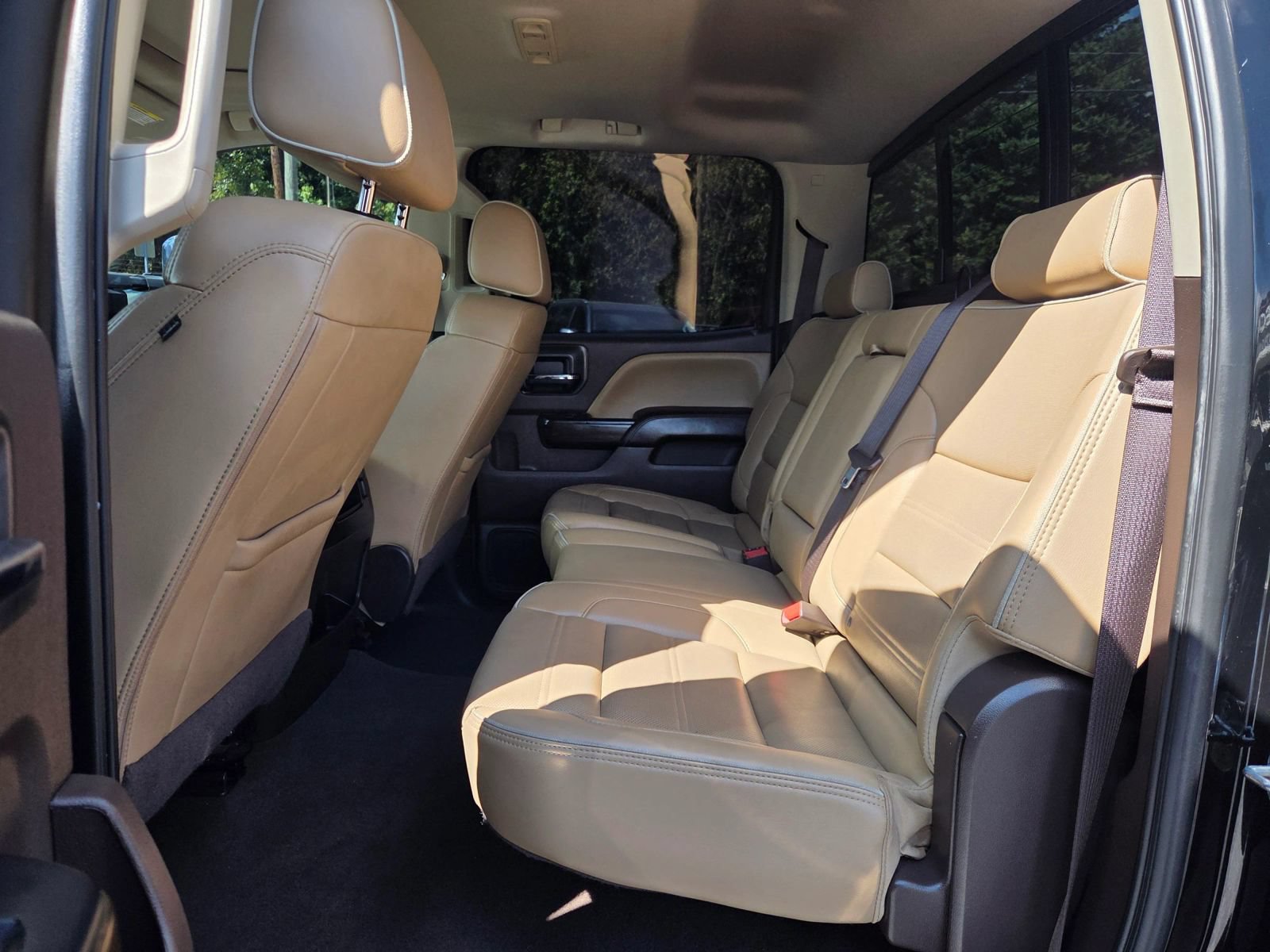 Used 2019 GMC Sierra 3500 Denali w/ Duramax Plus Package AWD/4WD image 16