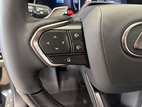 New 2026 Lexus RX 450h AWD image 11