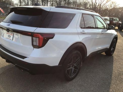 New 2026 Ford Explorer ST-Line w/ ST-Line Street Pack image 7