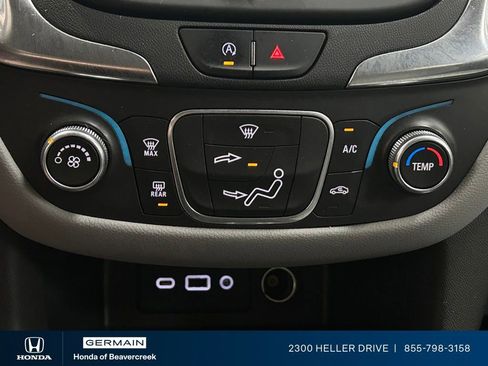 Used 2022 Chevrolet Equinox LT FWD image 24
