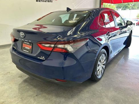 Used 2024 Toyota Camry LE FWD image 3