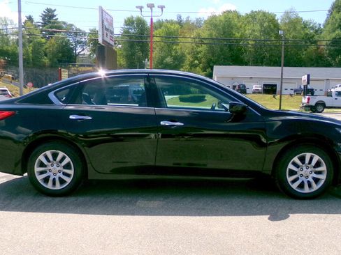 Used 2017 Nissan Altima 2.5 S image 7