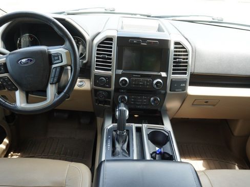 Used 2016 Ford F150 Lariat w/ Equipment Group 502A Luxury RWD image 14