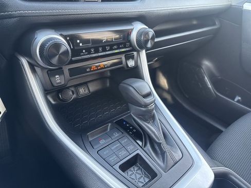 Used 2025 Toyota RAV4 LE image 14