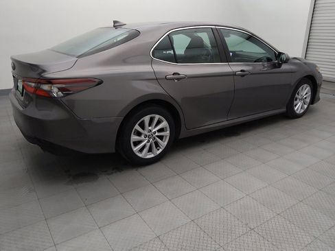 Used 2023 Toyota Camry LE image 10
