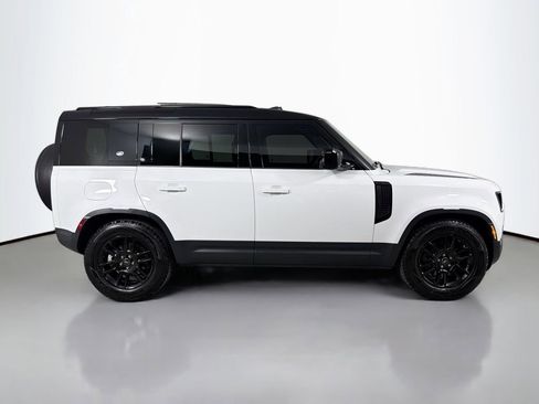 Certified 2023 Land Rover Defender 110 S AWD/4WD image 4