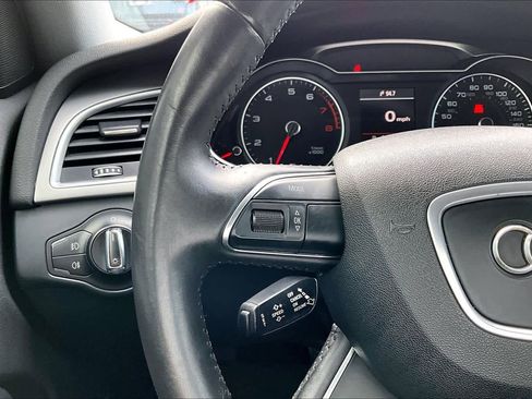 Used 2013 Audi A4 2.0T Premium image 23