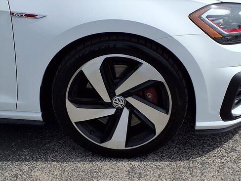 Used 2018 Volkswagen GTI Autobahn image 8