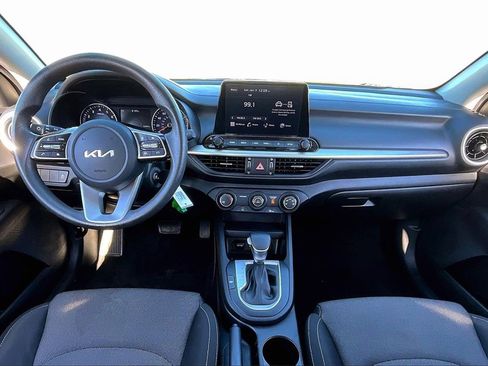 Certified 2023 Kia Forte LXS image 15