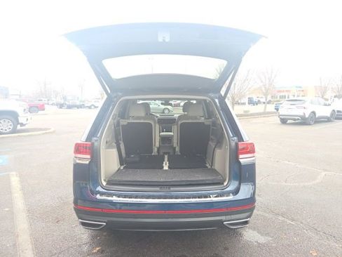 Used 2022 Volkswagen Atlas SEL image 11