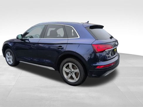 Used 2023 Audi Q5 2.0T Premium w/ Convenience Package image 4